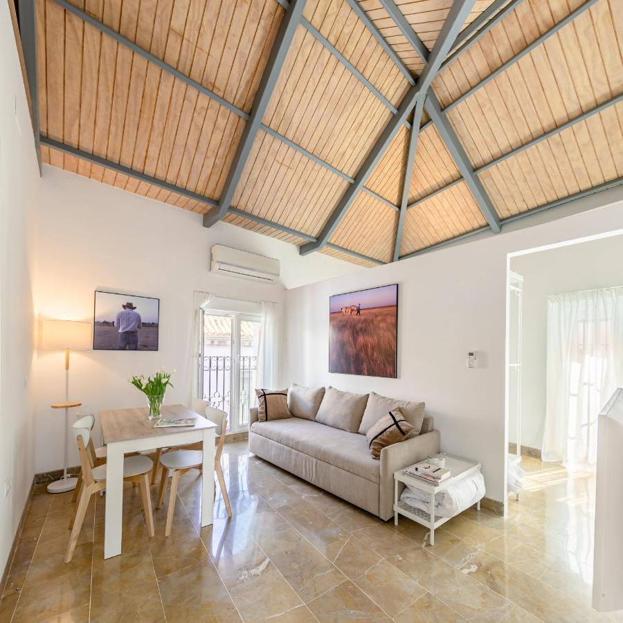 Isg Apartments Zaragoza-Free Parking Севилья Экстерьер фото